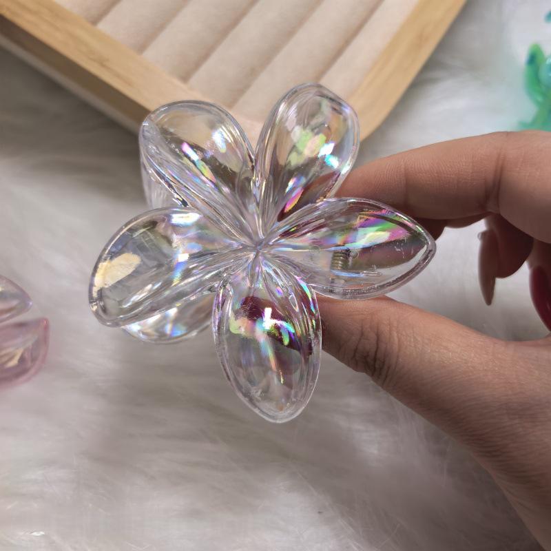 Elegant Marble Plumeria Hair Clip with Cross-Border Design
