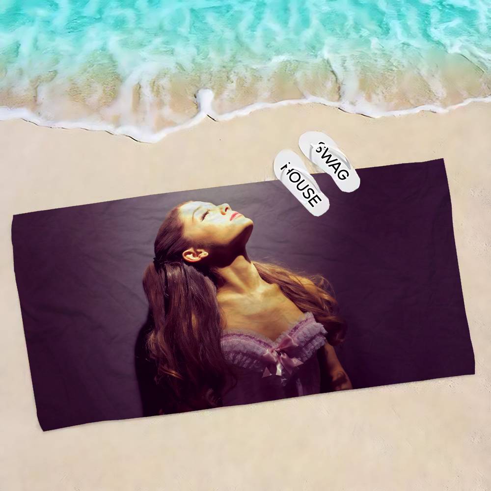 Singer A-Arianas G-Grandes Microfiber Beach Towel Absorbent Quick dry Soft Yoga Swimming Resort Mountain Climbing Towel