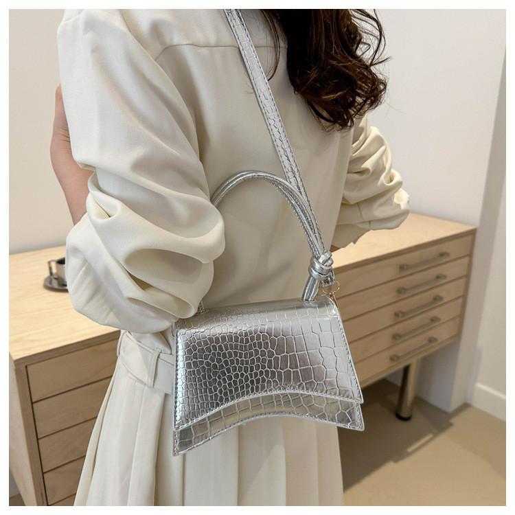 Trendy Street Style Pu Leather Handbag For Women Minimalist Square Shoulder Bag