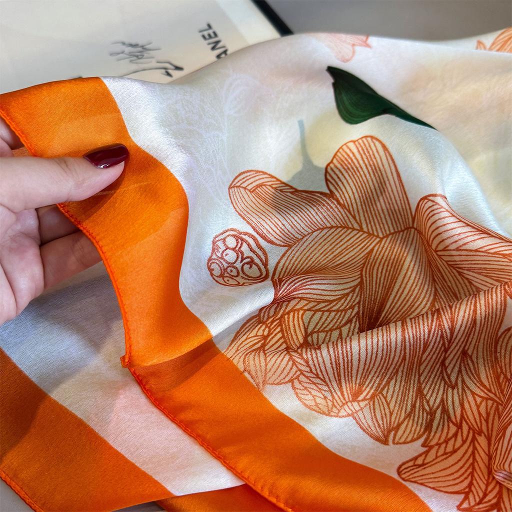 Spring Summer Autumn Sun Protection New Silk Satin Printed Scarf Women Thin Shawl Silk Imitation Trendy Scarves Poncho