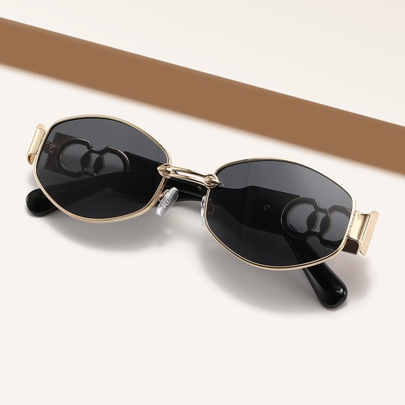 Retro Metal Oval Glasses for Men and Women Fashion High-end Trend Sun Protection Sunshade Outdoor Sunscreen  Eyewear