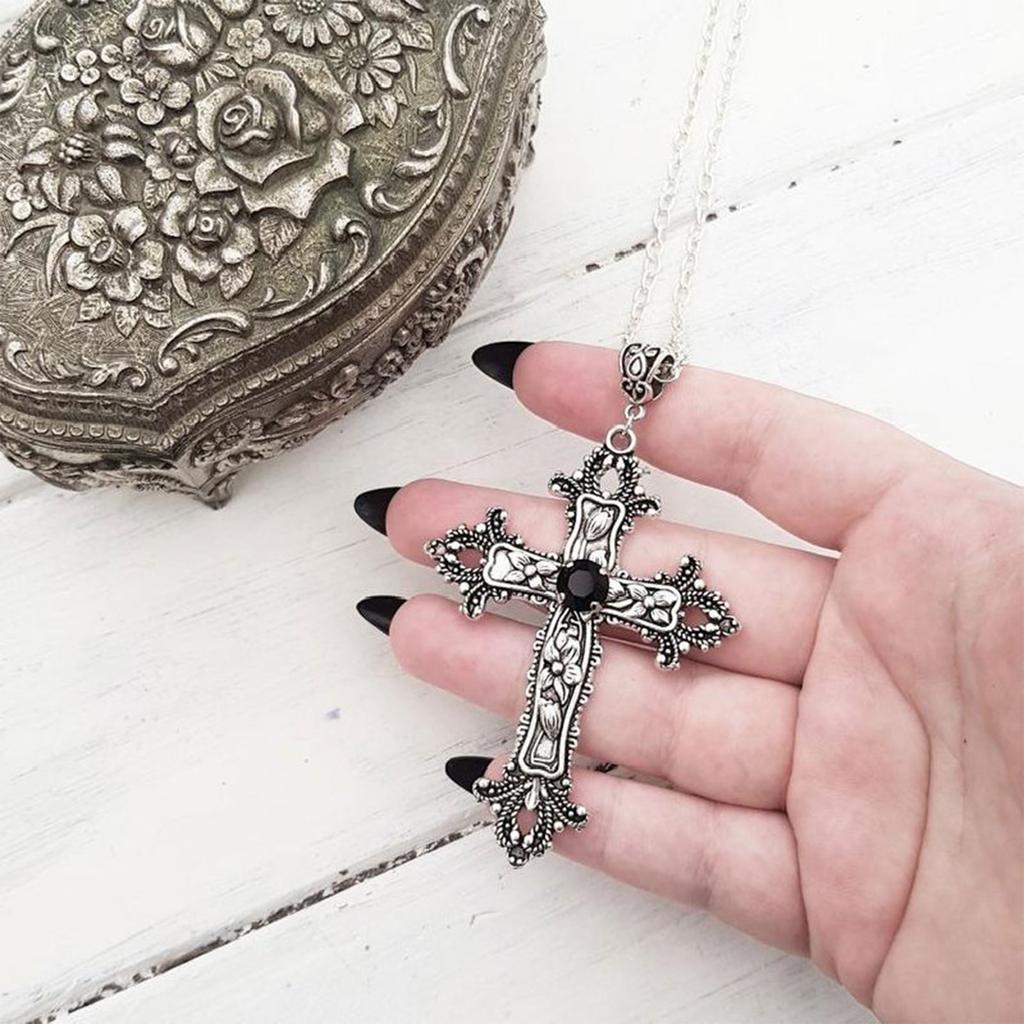 Vintage Cross Pendant Necklace for Women Men Chain Goth Choker Grunge Jewelry Accessories Gothic Male Female Necklaces