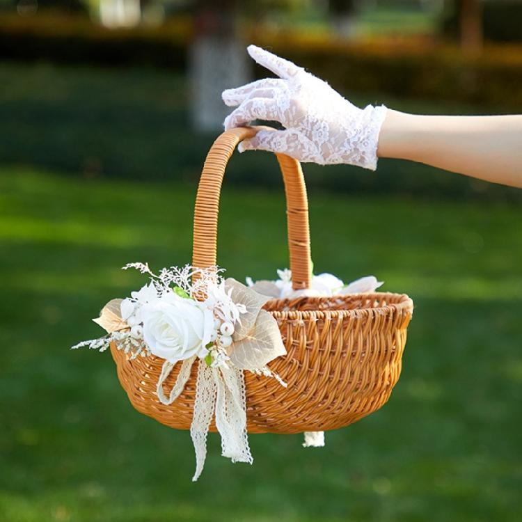 Stylish Rattans Handmade Flower Girl Basket Accessory for Weddings and Special Occasions Ornament Trendy Women Ladies