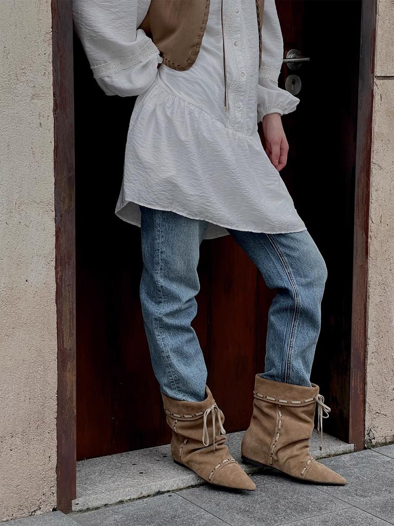 Wasteland Wind Retro Stiefel mit innenliegender Absatzhöhe, Schnürung, dünn, aber kniehoch, ideal für Herbst und Winter.