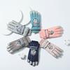 Children's ski gloves to keep warm