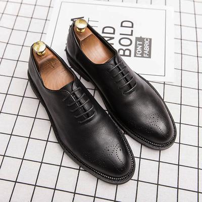Mode Hohe Qualität Marke Herren Businessschuhe Konferenz Freizeitschuhe Herren Echtleder Schuhe Spitz Bankett Kleiderschuhe