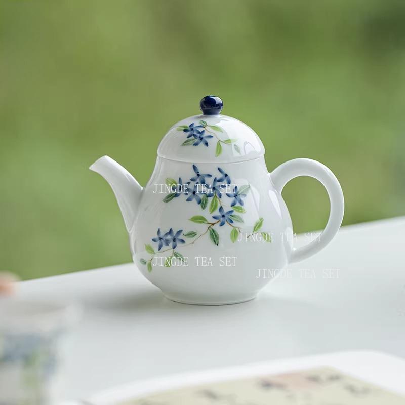 Ceramic Blue Flower Teapot Hand-drawn Kungfu Tea Set Chinese Small Capacity Teapot Hospitality Teapot Ball Hole Filter Teapots