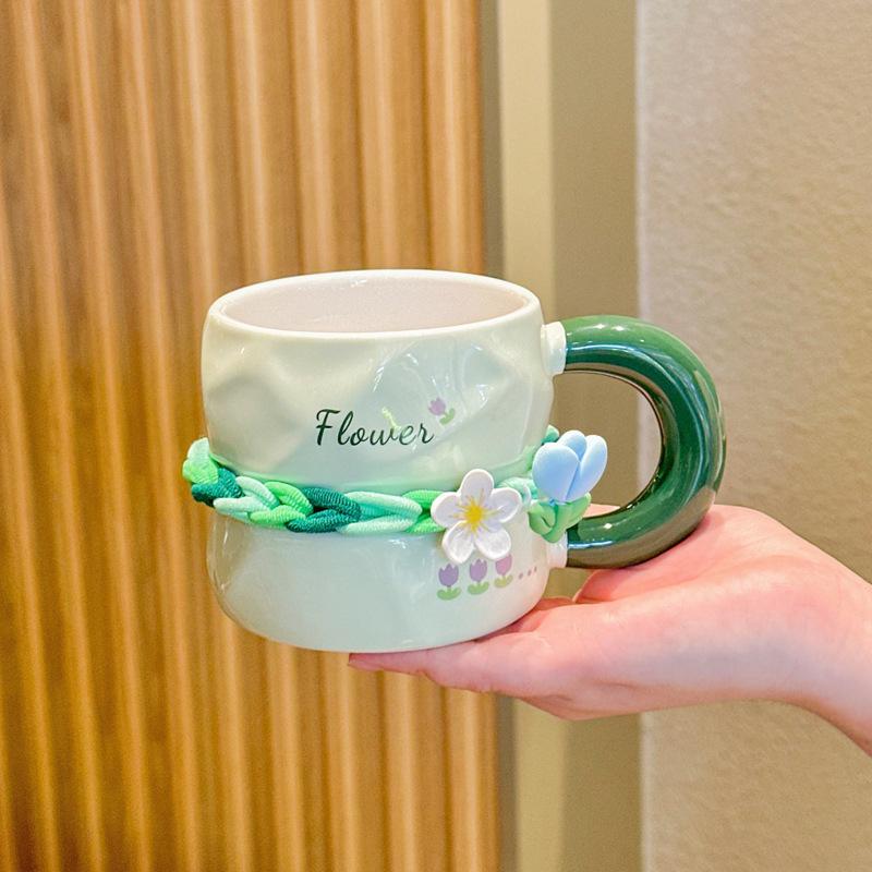 Uroczy kubek w kwiaty w pudełku prezentowym dla dziewczynek i dziewczyn, wartościowy prezent urodzinowy, praktyczny ceramiczny kubek pamiątkowy