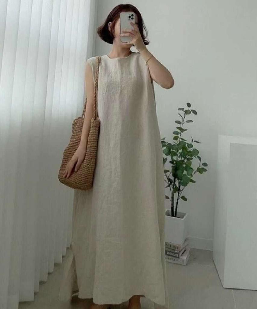 Loose Vest and Long Slit Dress