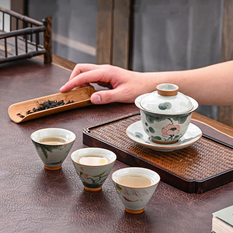 160ml Hand-painted Lotus Ceramic Tea Tureen Covered Bowl Handmade Porcelain Gaiwan Teacup Household Tea Bowl Chinese Teaware
