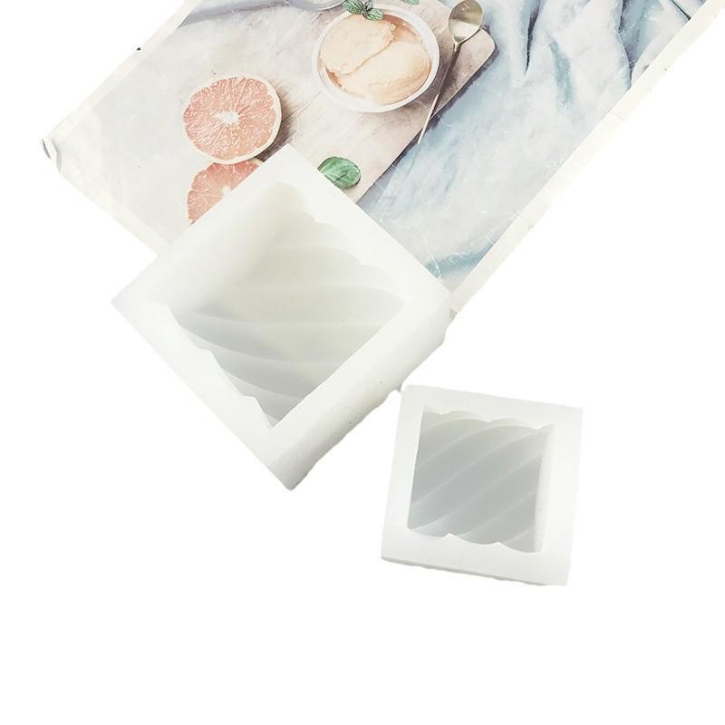 Silikonformen für große/kleine Marshmallows, Schokolade, Fondant, Gips, Kerzen und Ton.