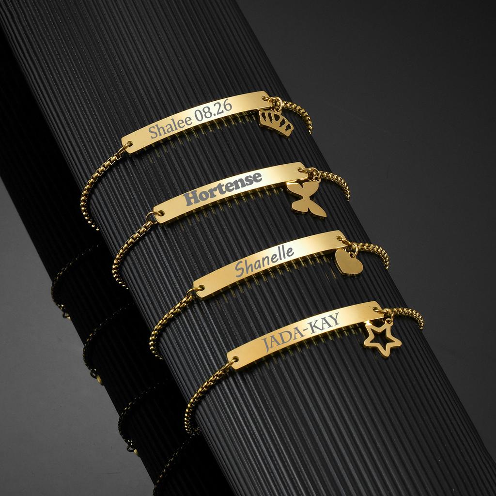 Atoztide Personalized Engrave Name Bracelet For Men Women Kids Stainless Steel Heart Adjustable Figaro Chain Family Jewelry Gift