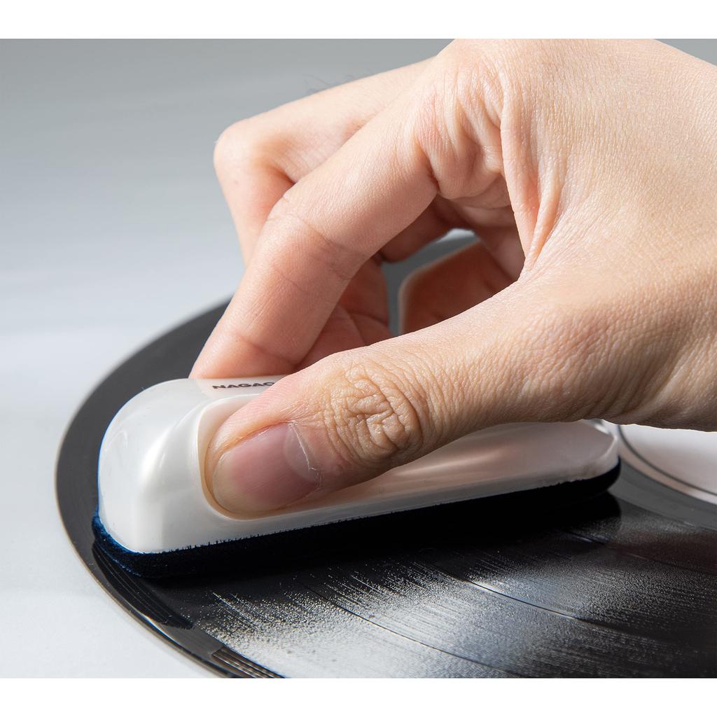 NAGAOKA Schallplattenreiniger Argent CL120