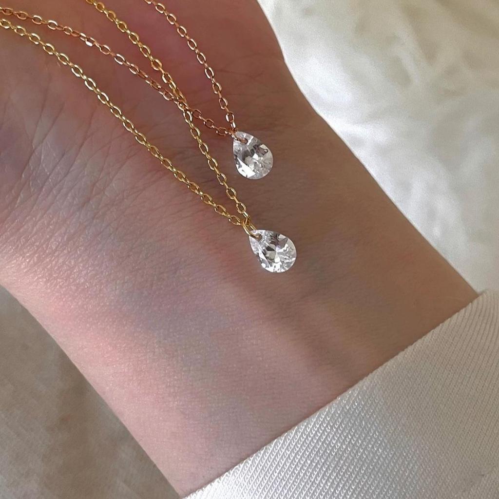 Elegant Teardrop Zircon Necklace: 18K Gold-Plated 925 Sterling Silver Clavicle Chain
