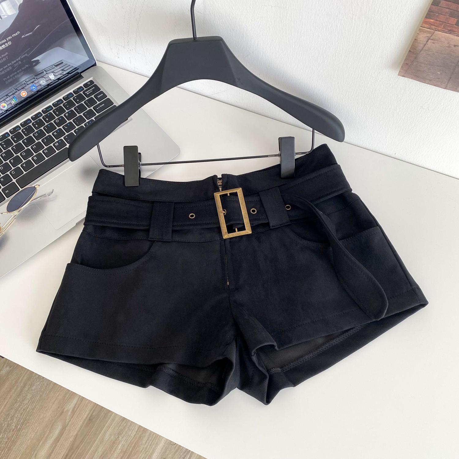 American Spice: Women s Suede High-Waisted Belted A-Line Cargo Shorts XS