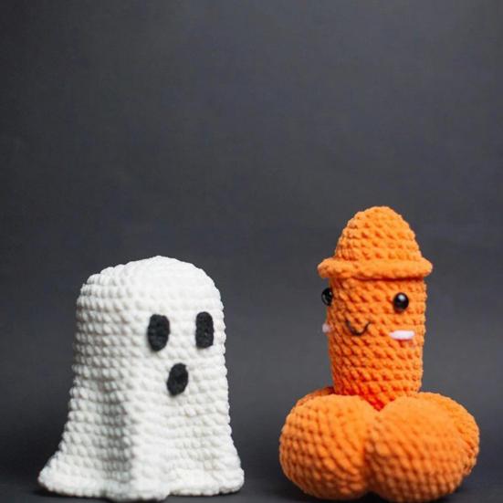 Halloween Crochet Ghost Decor Handmade Knitted Ghost Doll Funny Surprise Gag Gift for Women Friends Sister Bestie