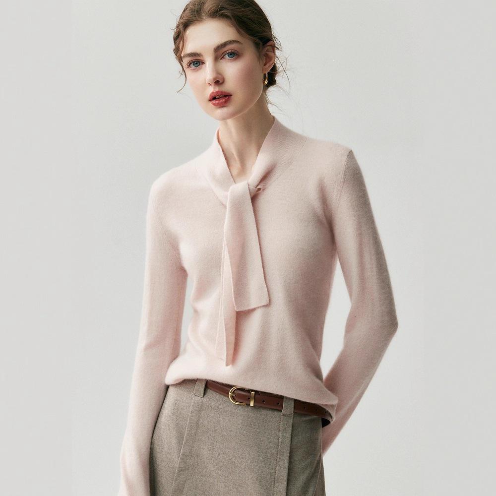 60% Cashmere V-neck Ribbon Knit Top for Women - Loose & Slimming Fit