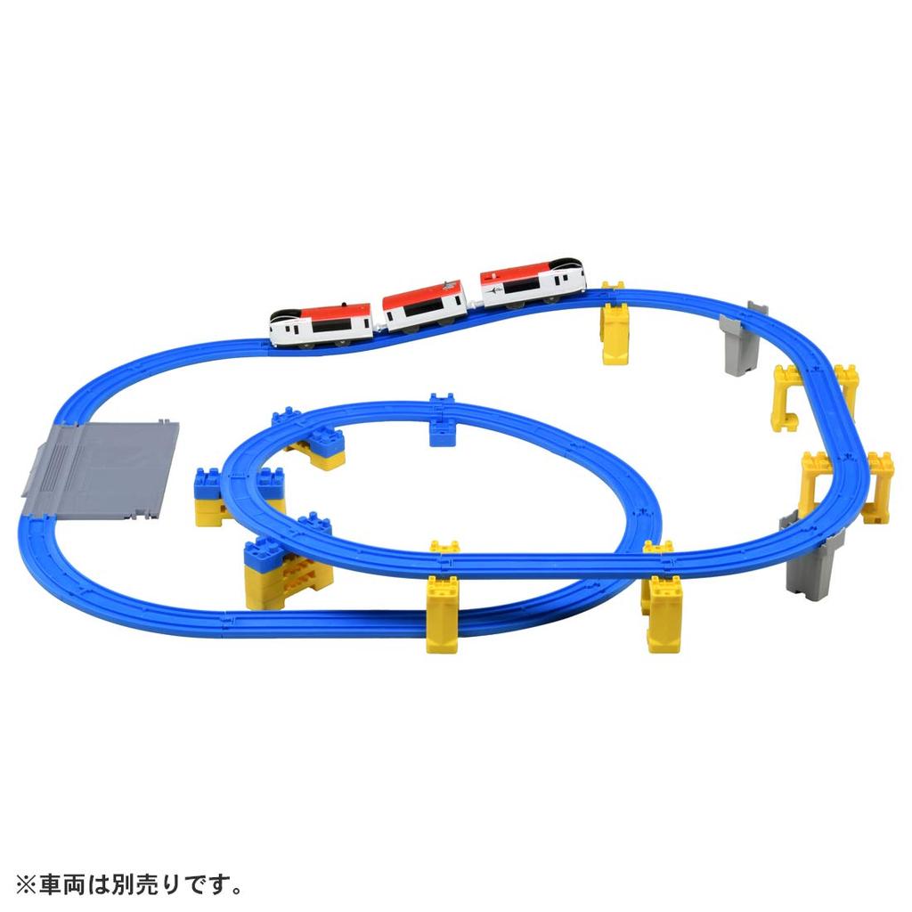 TAKARA TOMY Plarail Profitez de 2 types de train d'escalade 3D pour les 3 ans et plus. Pistes pour garçons !