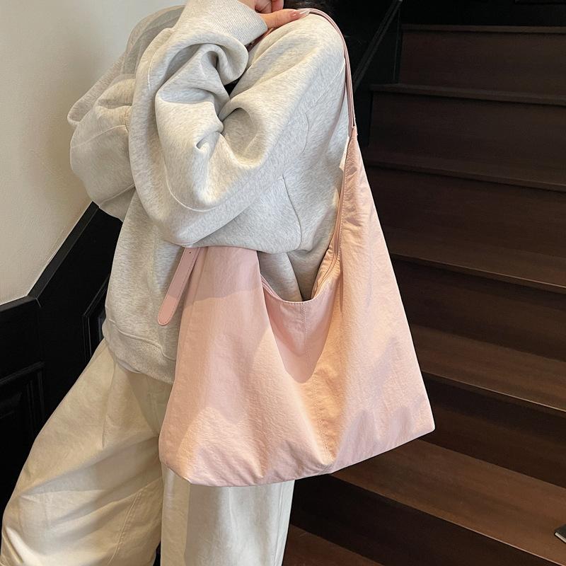 Lazy Large-capacity Women's New Casual and Fashionable Commuting Portable Single Shoulder Oblique Span Tote Bag