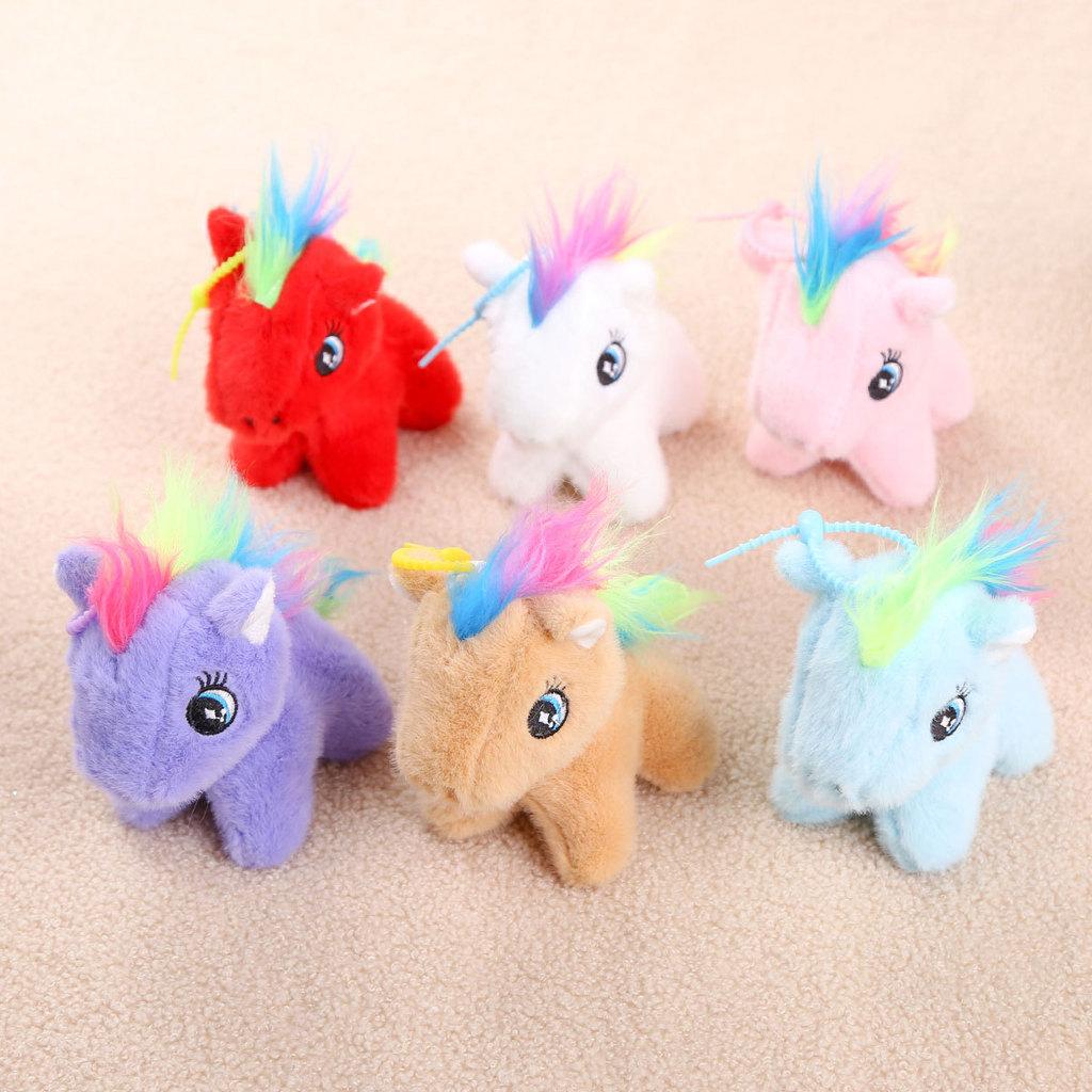 Unisex Plüschpony Schlüsselanhänger mit buntem kurzem Plüsch für Geschenk und Taschen Dekoration