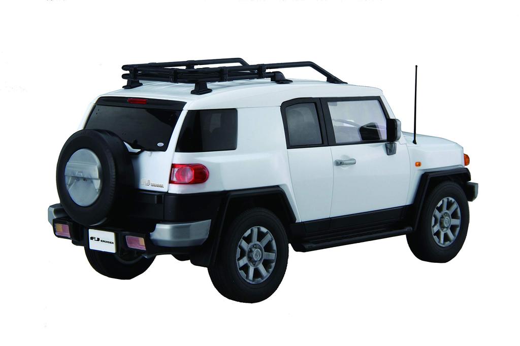 Car NEXT Series Toyota FJ Cruiser Plastic Model 1/24 No.9 (White)
