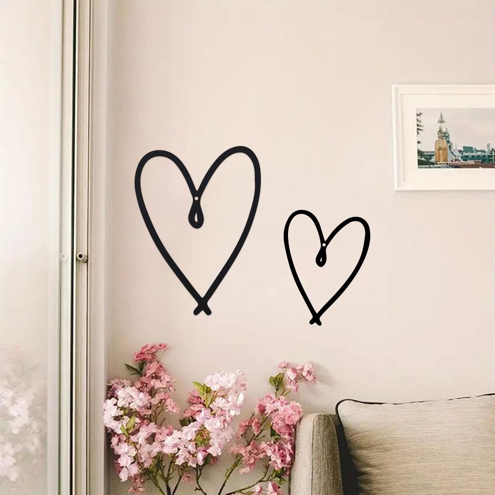 1pc Metal Simple Decor Heart-shaped Metal Wall Hanging Ornament Metal Love Wall Art for Bedroom and Living Room Black