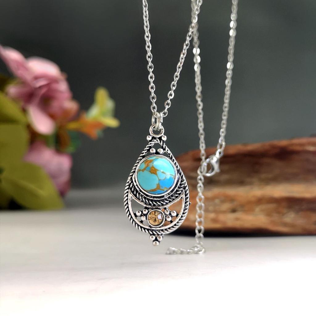 Literary and Retro Court Style Pendant, Natural Stone High-end Water Drop Dragon Crystal Turquoise Necklace.