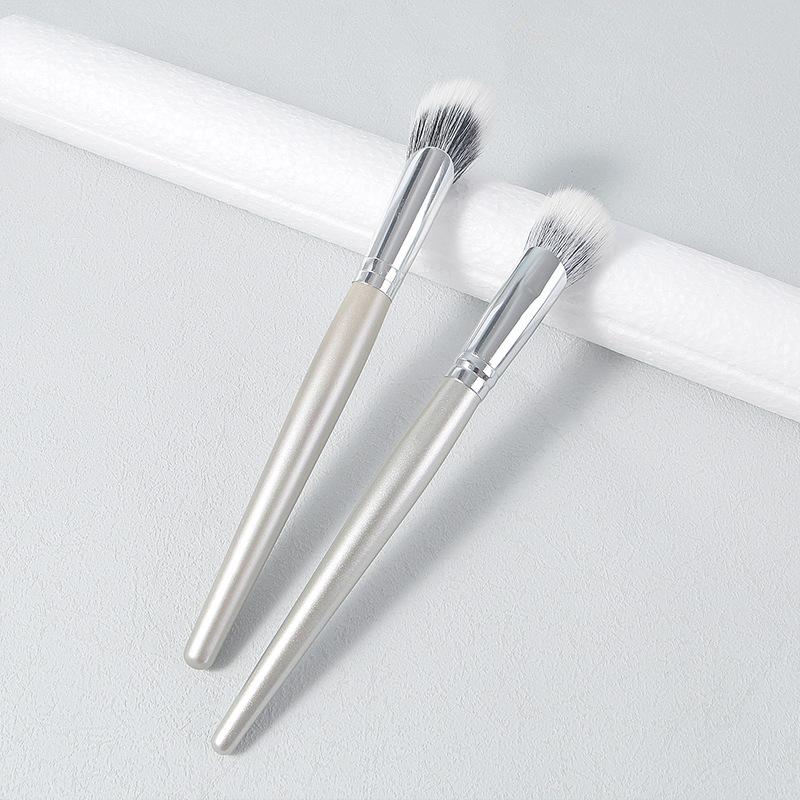 Professional Foundation Concealer Brush Premium Contour Blusher Brushes Flawless Under Eye Dense Face Makeup Brush For Blending