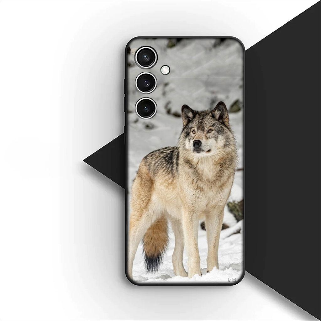 Casing Phone Cover for Samsung Galaxy S22 S21 S20 FE Ultra Plus A07 A17 A15 A16 A25 A57 A37 Case  Animal Stalking Wolf Art