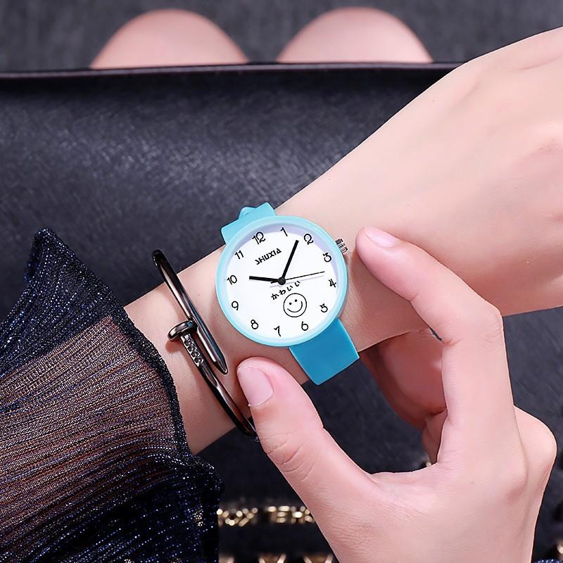 Cute Fashion Candy Color Jelly Waterproof Silicone Children'S Watch Female High School Student Simple Trend Watch
