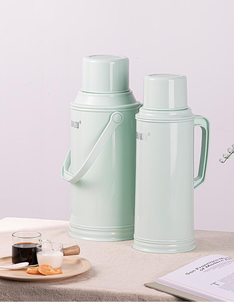 Large Capacity Insulated Thermos for Dorms and Homes