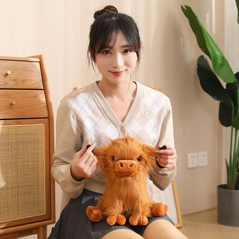 27cm New Simulation Scotland Highland Cow Animal Plush Doll Soft Stuffed Cartoon Highland Cow Plushie Gift for Kids Boys Girls
