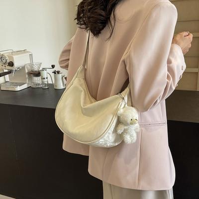 High-value Women's Bags 2025 Spring New Trendy Messenger Bags Women's Leisure Sports Shoulder Bags Versatile Dumpling Bags