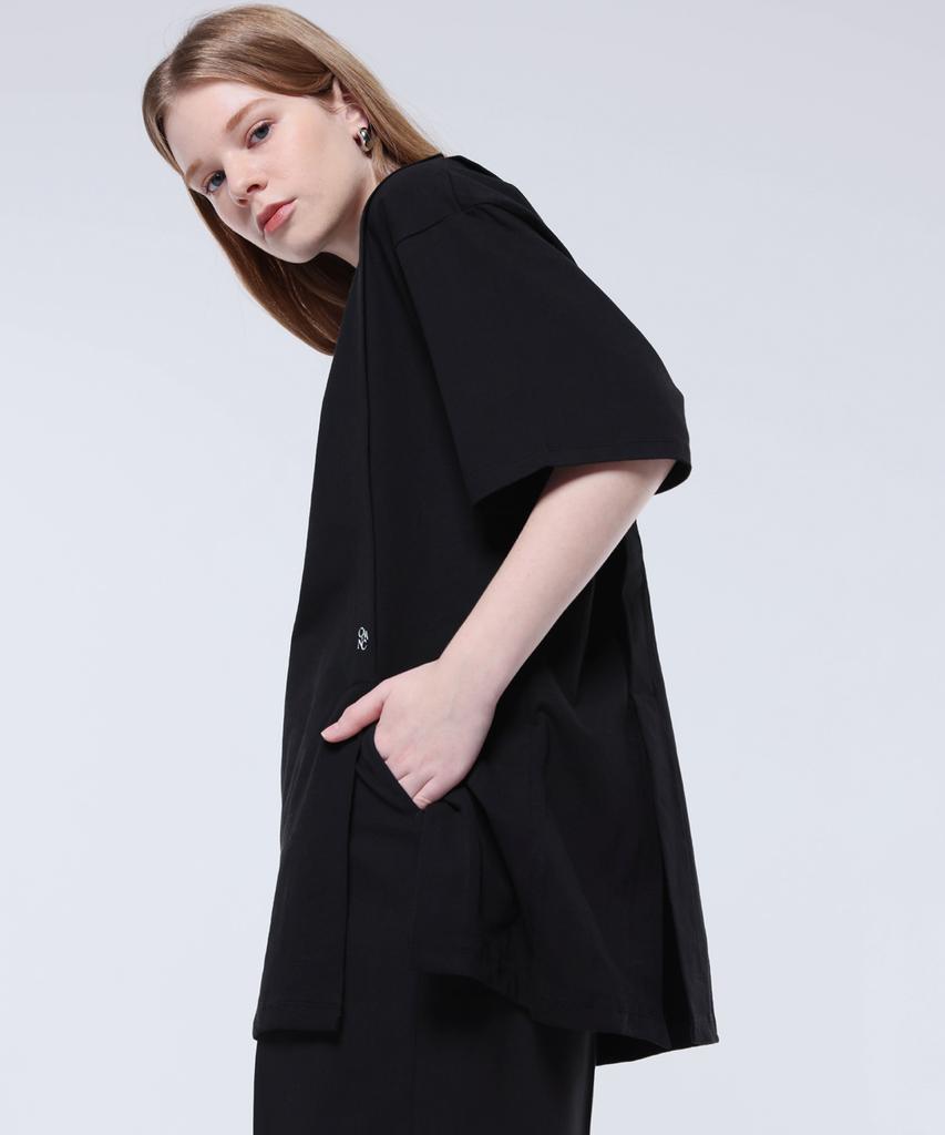 Kankeu Side Slit T-Shirt - Black