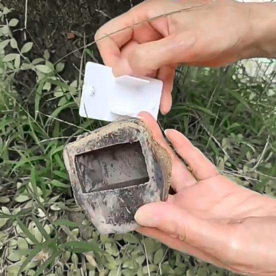 Garden Fake Stone Key Hider Storage Box Outdoor Yard Lawn Simulated Rock Resin Statue Decoration House Spare Key Secret Holder Container