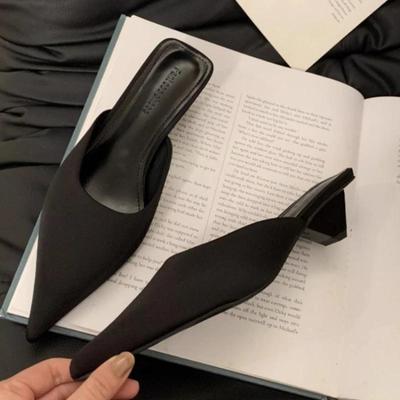 Wiosenne Damskie Klapki z Szpicem Kolorowe Damskie Eleganckie Sandały na Sukienkę Kwadratowy Niski Obcas Wsuwane Klapki Buty