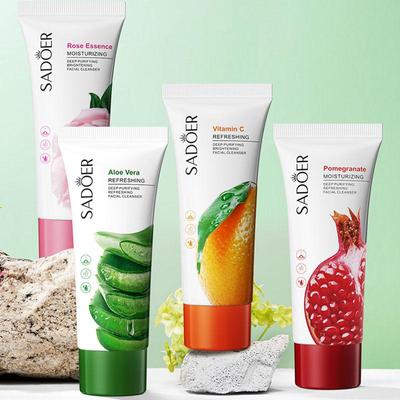 Produit de soin de la peau nettoyant pour le visage à saveur de fleurs et de fruits