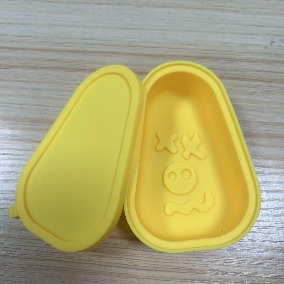 Food-Grade Silicone Ice Cream Mold for Kids - Easy Release Popsicle DIY Tray with Lid жёлтый