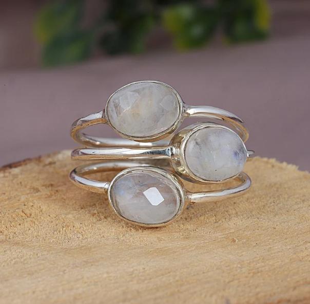 Natural Rainbow Moonstone Statement Ring Gemstone ring handmade Ring Women ring Ethnic Boho Jewelry in 925 Silver
