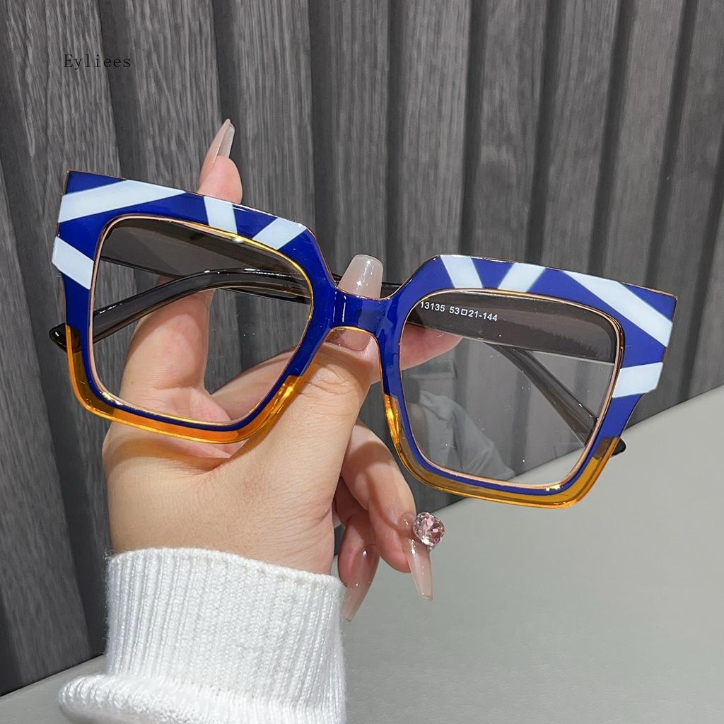 1Pc Women'S Square Frame Tortoiseshell Color Glasses Transparent Lens Simple Classic Style Suitable For Daily Travel Photography