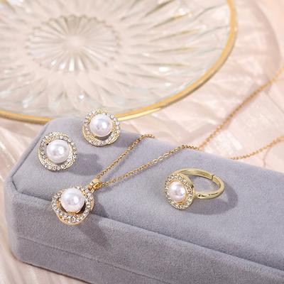 Conjunto de joyas de perlas