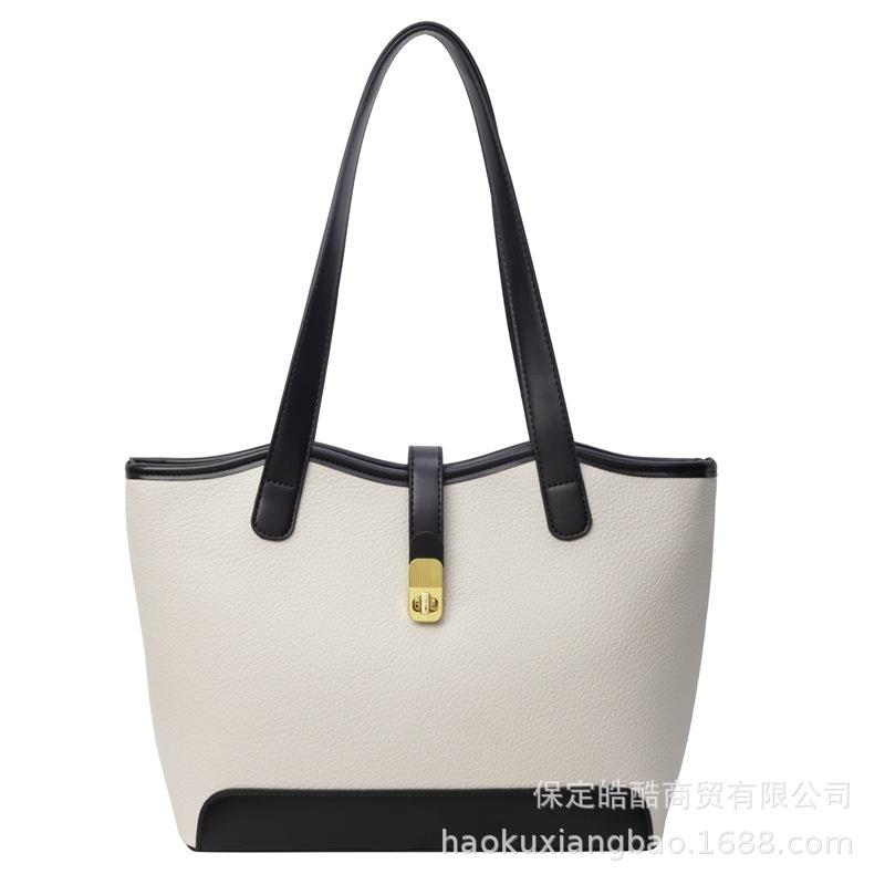 Casual tote bag women's large capacity 2025 new versatile shoulder commuter bag popular college student class bag this year