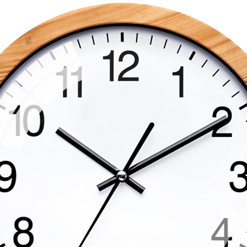 Stylish Round Log Wall Clock, Modern Wood Clock Decorative Battery Operated Wall Clocks for Home Offices Widely Usage