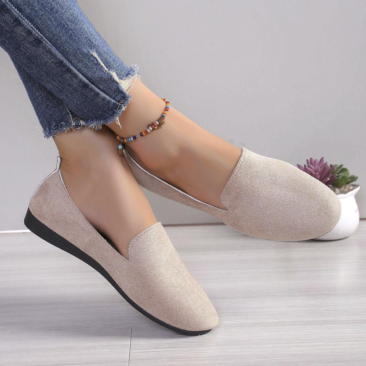 

Женские туфли на плоской подошве весна-осень модные лоферы новые повседневные удобные однотонные кроссовки женские с круглым носком плоские прогулочные туфли женские 36