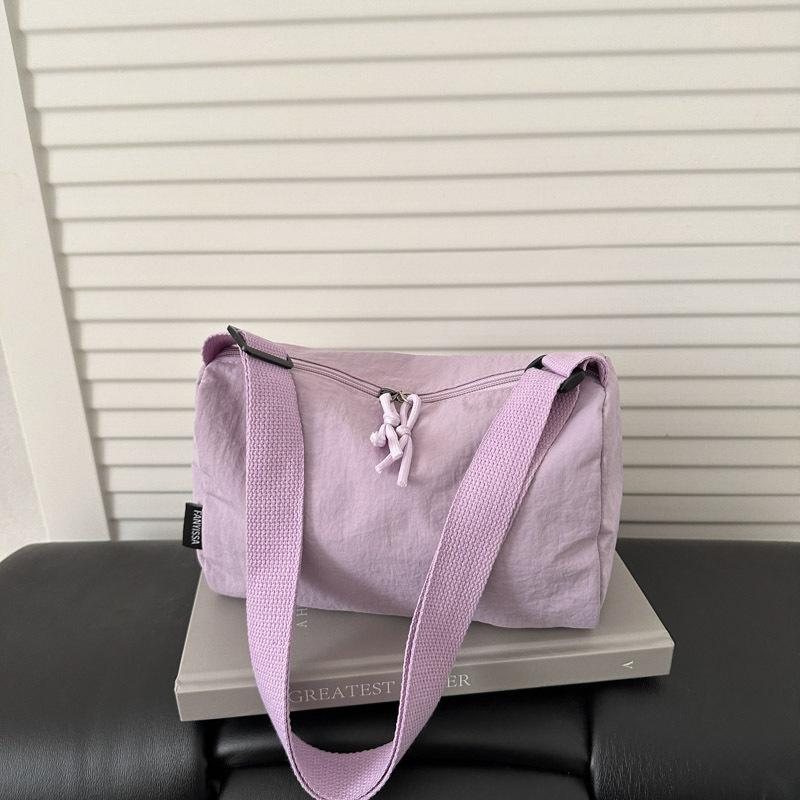 Lässige Nylon-Canvas-Tasche mit großem Fassungsvermögen, Damen-neue Mode-Umhängetasche, vielseitige breite Messenger-Kissen-Tasche