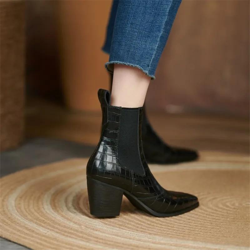 Mode 2024 Nya Höst/Vinter Damstövlar Spetsig Tå Tjock Klack Korta Stövlar Mode Chelsea Boots Skor för Kvinnor Höga Klackar 34-42