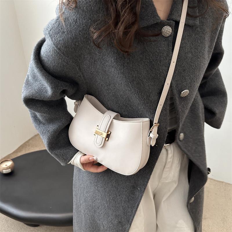 Trendy Retro Crescent Bag For Women In Black Brown White Stylish Pu Material