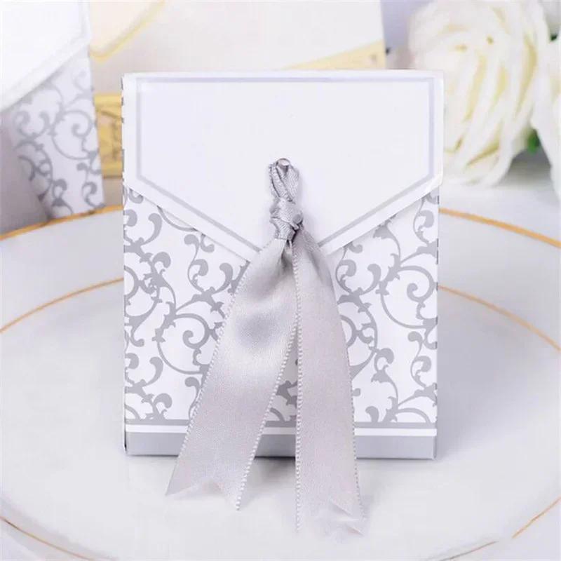 100Pcs Gold Silver Paper Candy Box Gift Bag Wedding Souvenir Packaging Baby Birthday Party Supplies Wedding Candy Chocolate Boxs