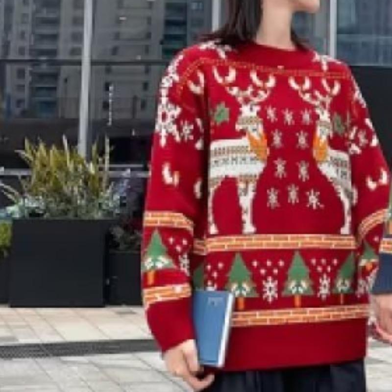Trendy Red Christmas Sweater for Couples – Lazy Style Knitwear