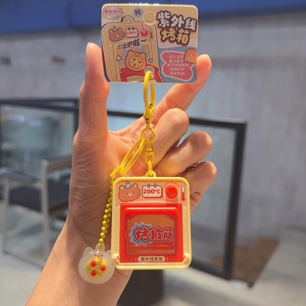 Cute UV Color Changing Keychain Interactive Mini Kitchen Toy Mini Oven Keychain Party Favor